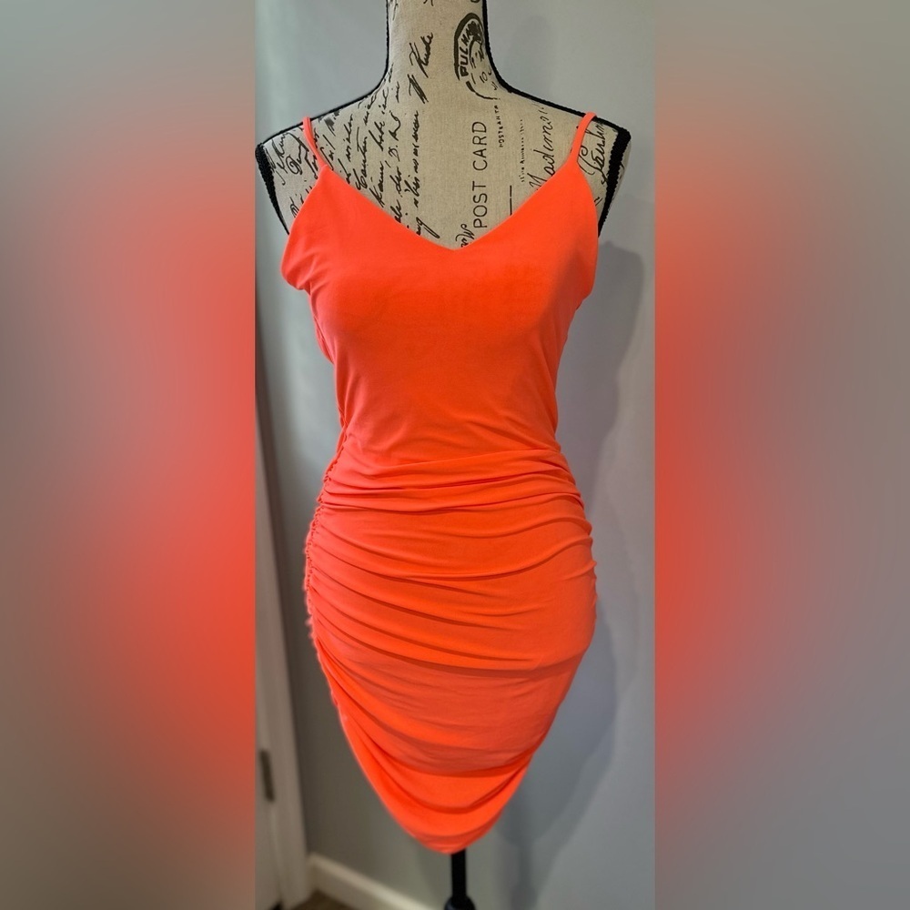 🔥🔥Night Fall V-Neck Mini Dress - Orange 🔥🔥 - Picture 2 of 13